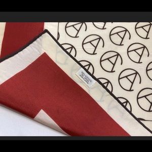 “SMKent” completely elegant scarf